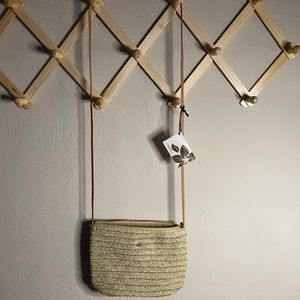 Woven crossbody purse